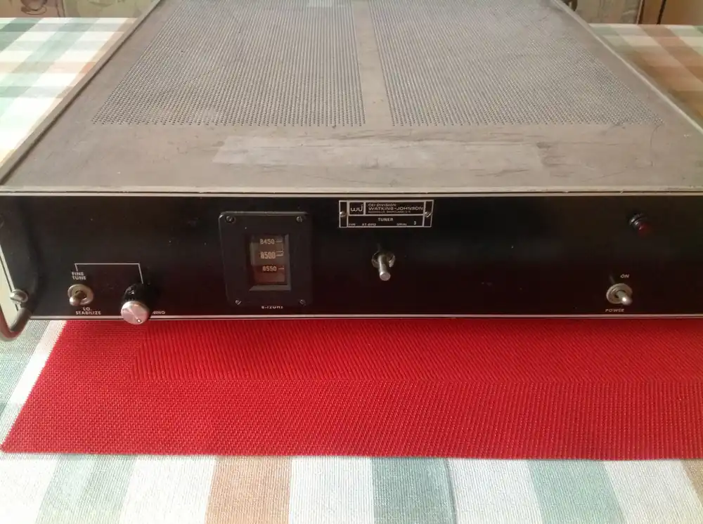 Meistverkauft Watkins-Johnson Empfänger/Tuner Type XT-8012