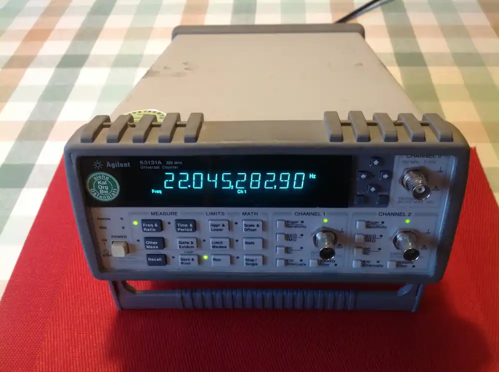 Garantierte Lieferung Agilent 53131A/132A 225 MHz Universalzähler/ Universal Counter