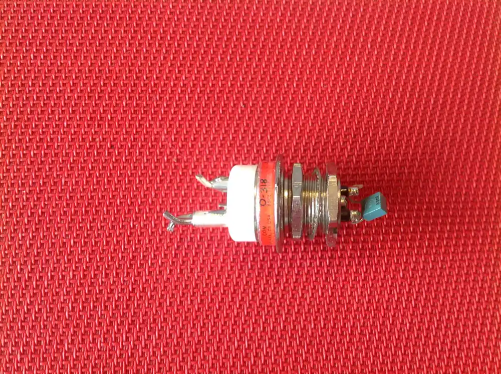 Bestpreis Kilovac HF Vakuum Relais VR 311 26,5 Volt, 335 Ohm
