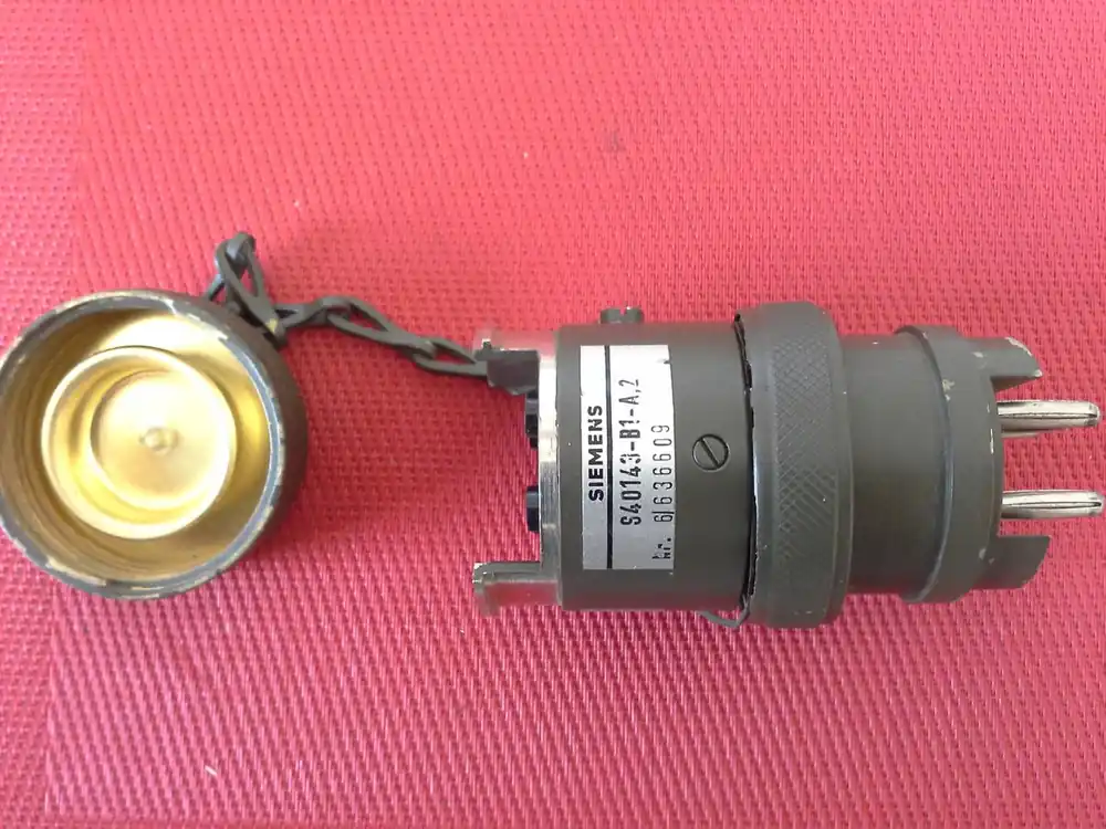 Schnäppchen Fernmeldeverbindungsstück Siemens S40143-B1-A,2