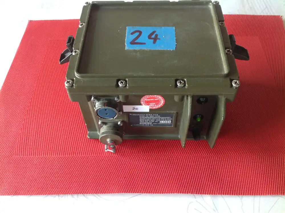 Aktuell Batterieladegerät NORTEC LA 60 D auf Stecker 2 c