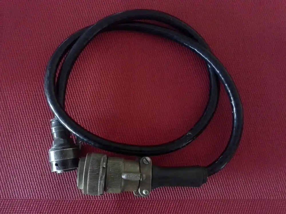 Spezialkabel,anschlussfertig Ausverkauf