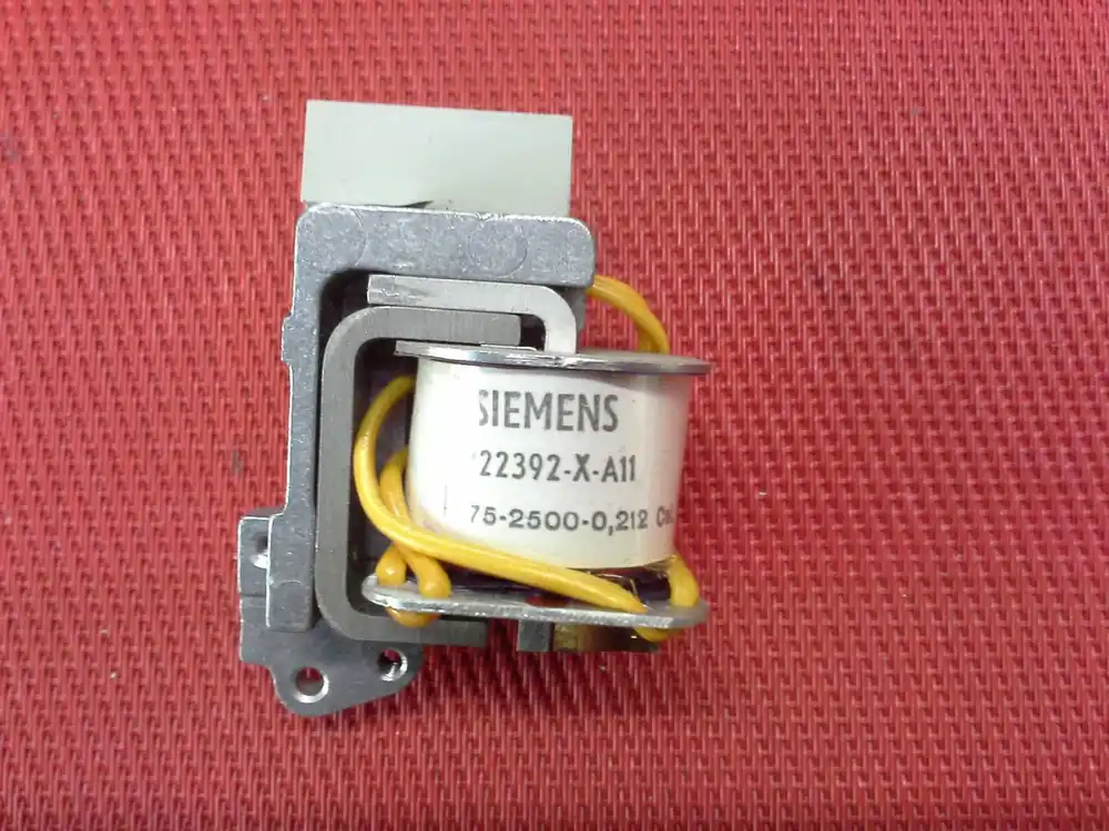 Ersatzteil Elektromagnetischer Betätiger für Blattfernschreibgerät T 100 Ausverkauf