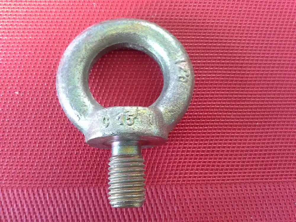 Saisonangebot Ringschraube C15 M16