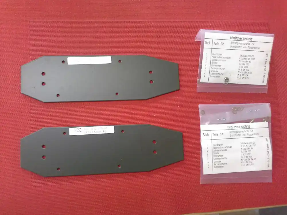 Halter, Befestigung; Stahlblech, Länge 220 mm, Breite 65 mm, Halter für Halter Flaggenstock Super-Preis