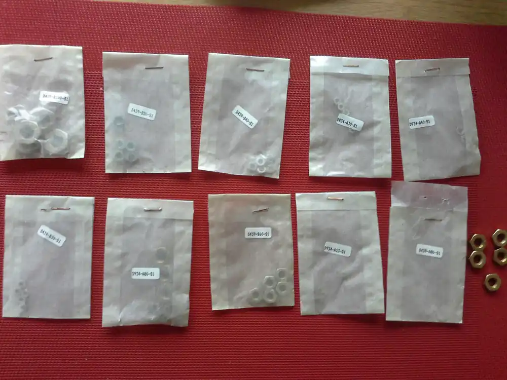 Ersatzteilset Sechskantmutter für Fernschreibgerät T 100 Neu