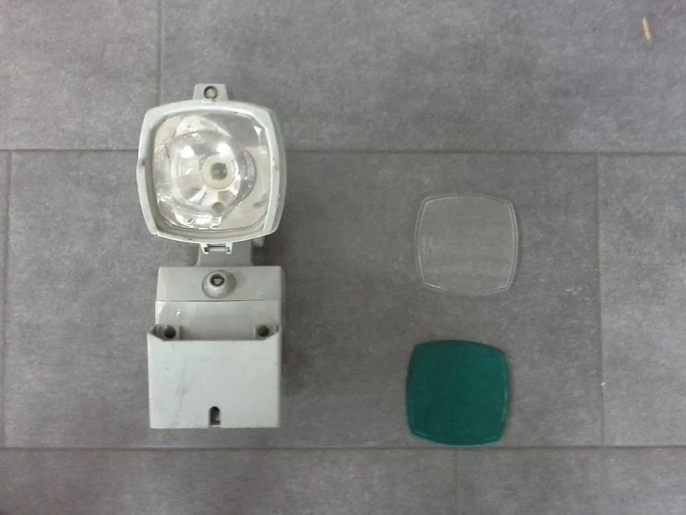 Handflutlichtstrahler Bosch Typ HKE 100 L Wochenendangebot