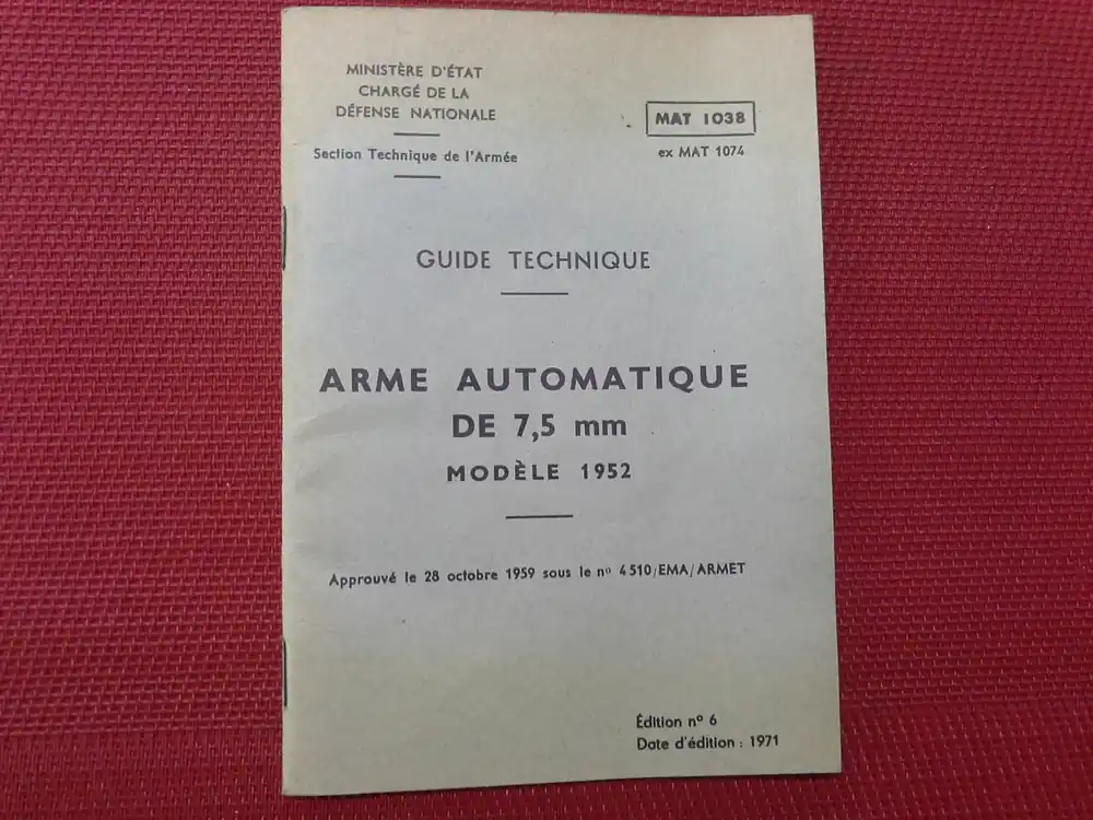 Neu Im Sortiment ARME AUTOMATIQUE DE 7,5 mm Modele 1952