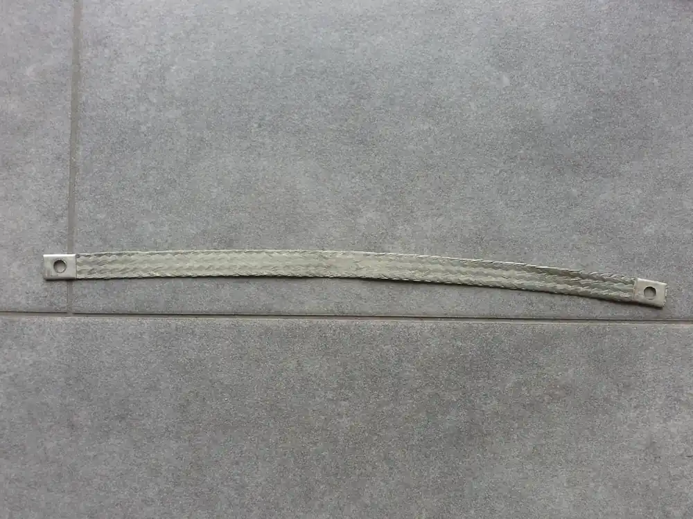 Günstig Masseband mit 2 x Ösenanschluß 420 x 20mm