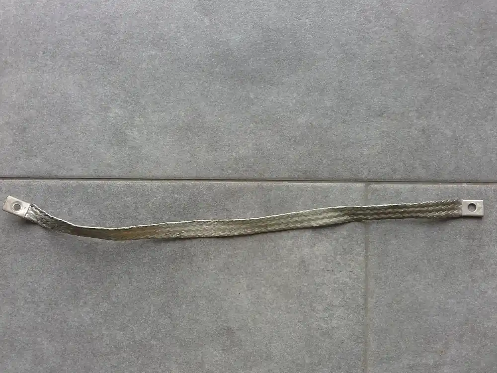 Masseband mit 2 x Ösenanschluß 480 x 18 mm Sofort Bestellen