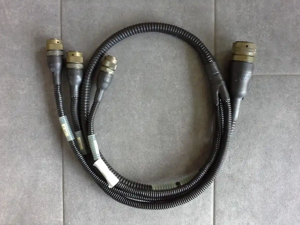 Kabel AK4020-2 für TELDIX-Navigationsgerät Markenprodukt