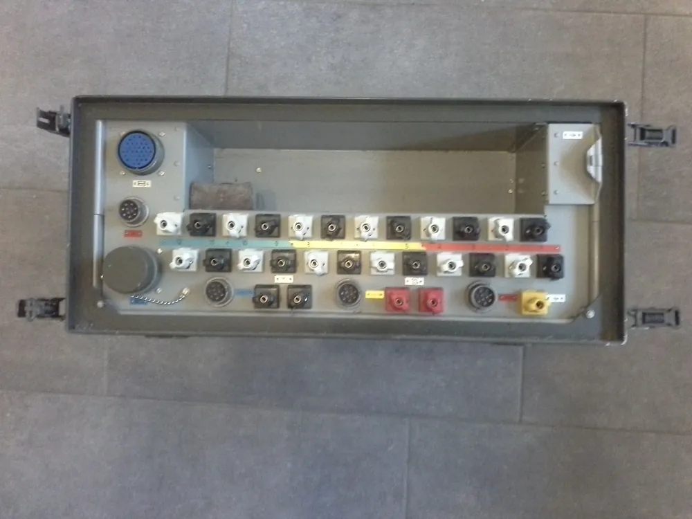 Schweizer Armee Feld-Telefonzentrale 1957 Super-Preis