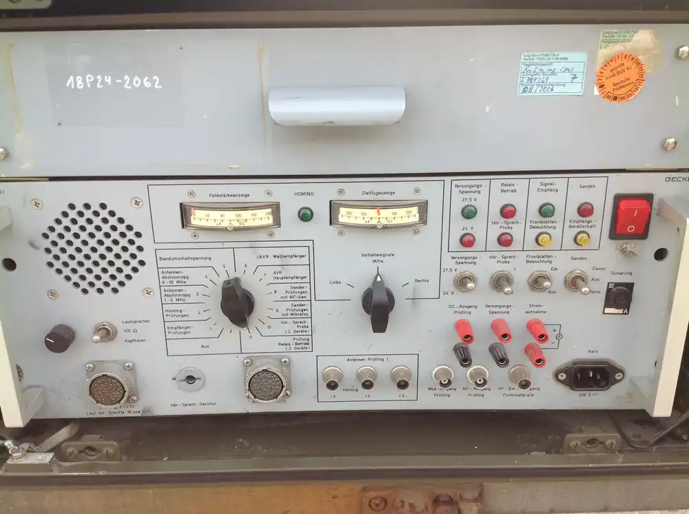 Preisreduziert Becker Flugfunk Prüfgerät BPA-114 (G) für VHF-Sender/Empfänger ARC-114 (G)