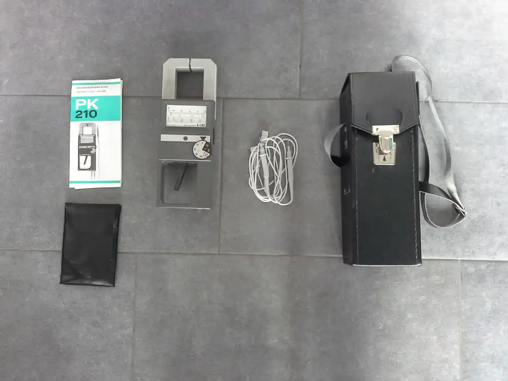 Heißes Angebot METRA BLANSKO Zangen-Ampere-Voltmeter Typ 210 mit Zubehör