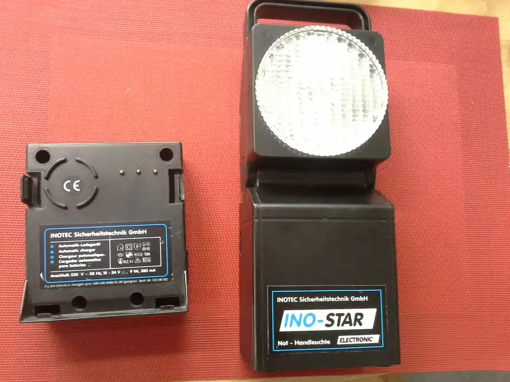 Finale Aktion INOTEC Handnotleuchte INO-STAR mit Ladestation