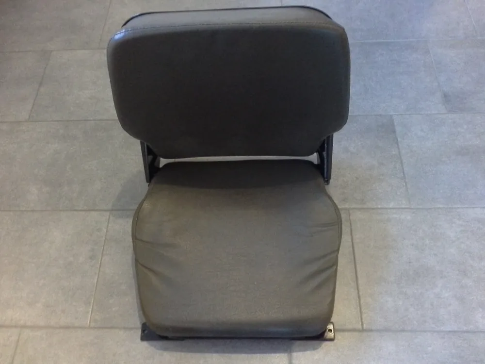 Markenprodukt Klappsitz Isringhausen IV