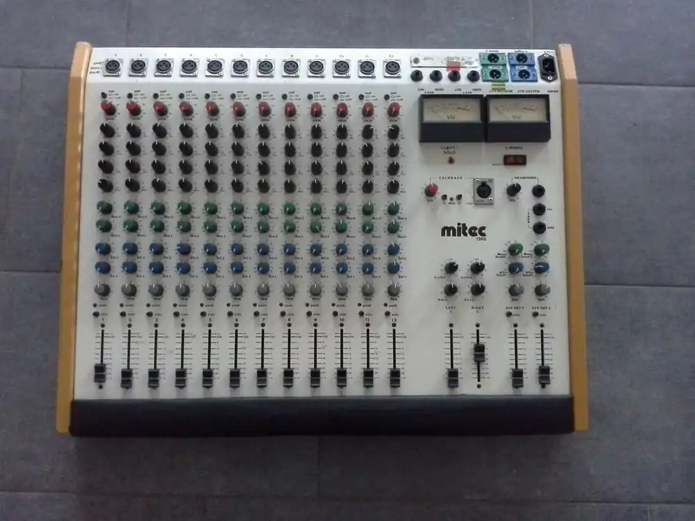 Mischpult Mitec Typ 1202 Nur Für Kurze Zeit