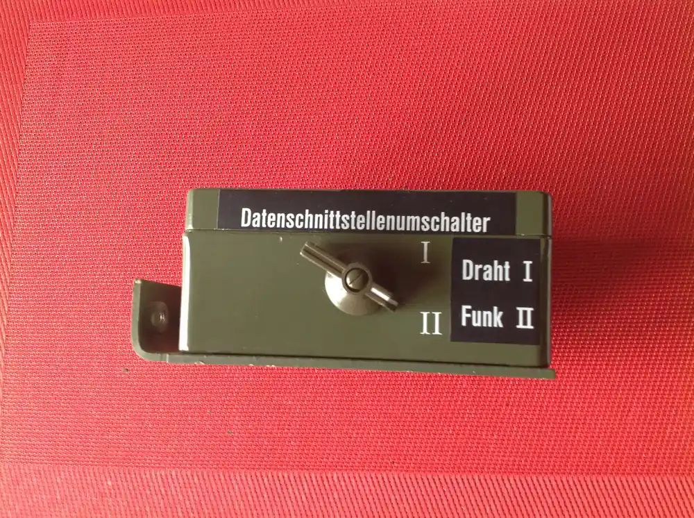 Meistverkauft Datenschnittstellenumschalter für Wechselstromtelegrafiegerät 1-Kanal, teilbar