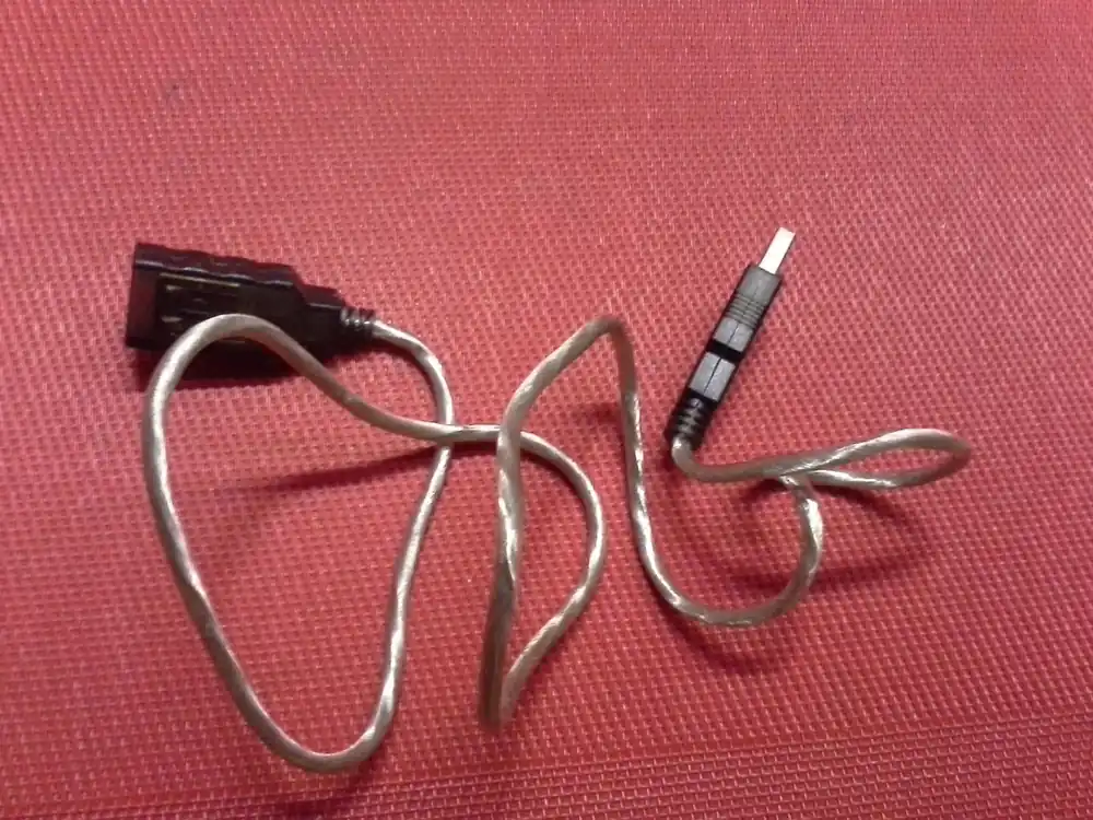 Neue Ware USB-Kabel Länge 0,8 m