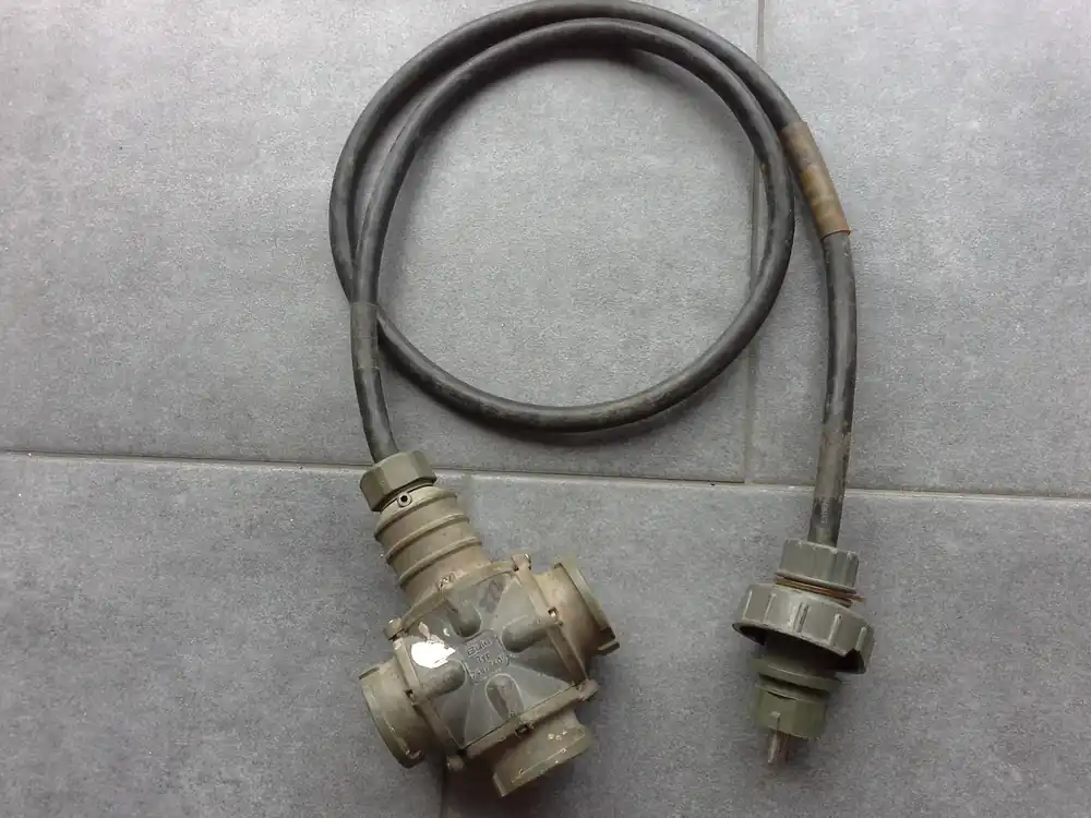 220V-3-fach Verteiler Bestseller