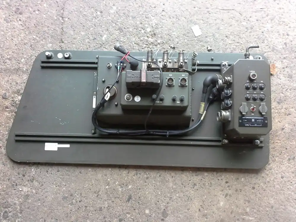 Einbausatz Funk für PKW 8 Sitze VW Typ 256 Wochenendangebot