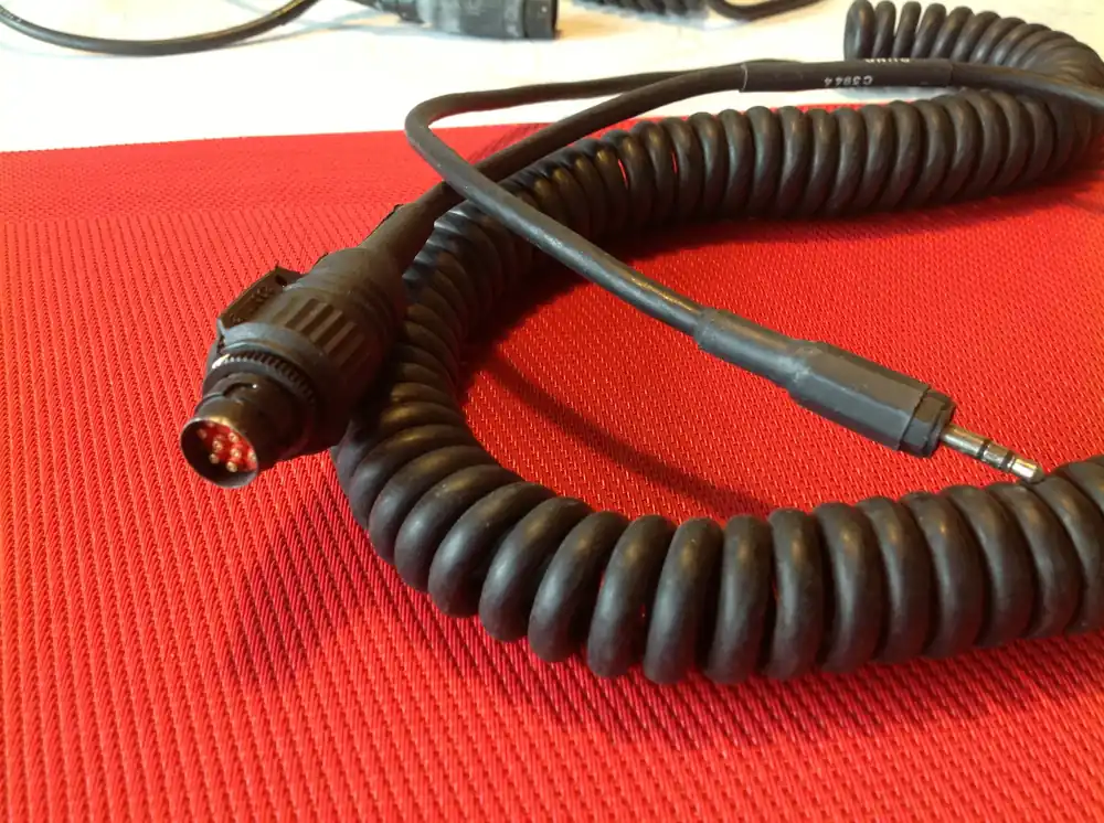 Spiralkabel mit NF-10 Buchse und Klinkenstecker Direktkauf