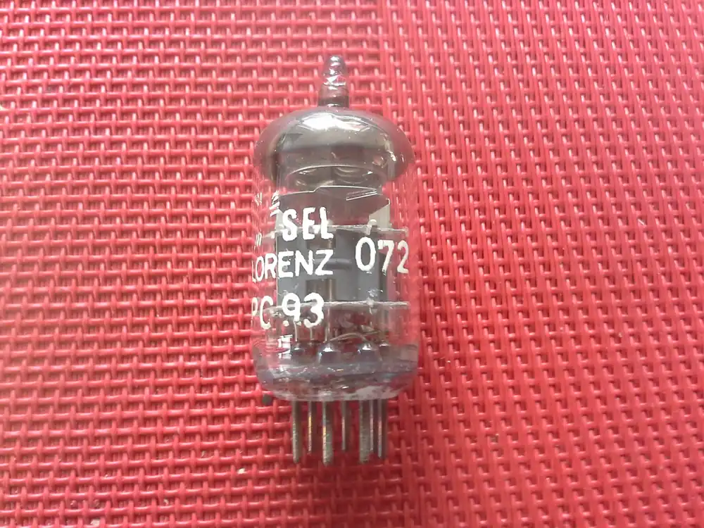 Direktkauf Elektronenröhre Typ PC 93