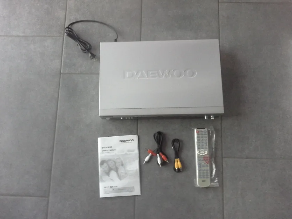 Begrenztes Angebot DVD Player DAEWOO Typ DVG-8500N