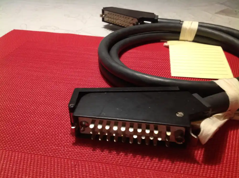 Billig Fernsprechkabel mit 2 x 30 pol. Messerleiste, Länge: 2,50 m