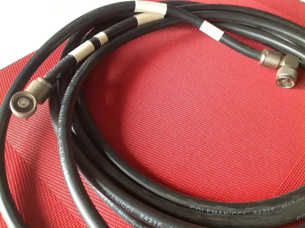 Highlight HF-Kabel Siemens 2L304/2C3 mit 2 x C-Norm Stecker abgewinkelt