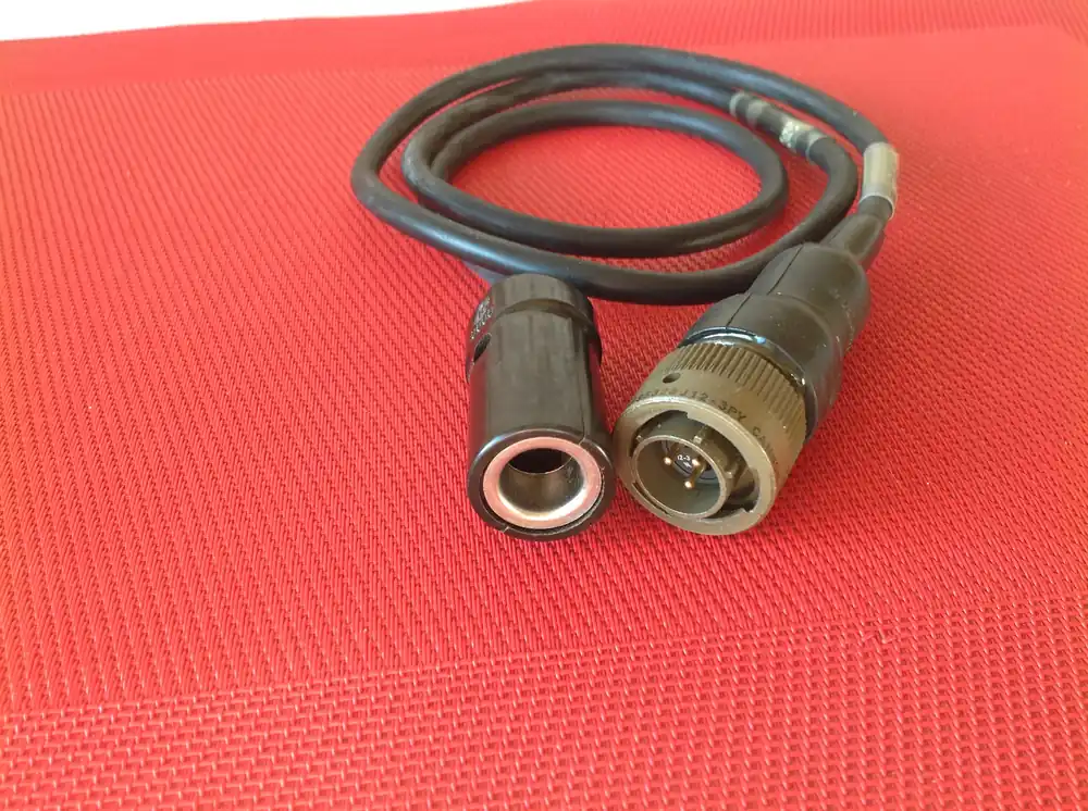 Stromversorgungskabel mit 3 pol. Stecker u. DIN Buchse Abverkauf