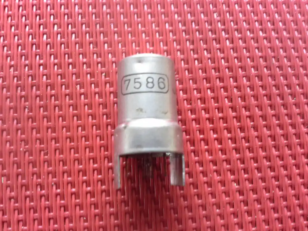 Elektronenröhre Typ 7586 Heißes Angebot