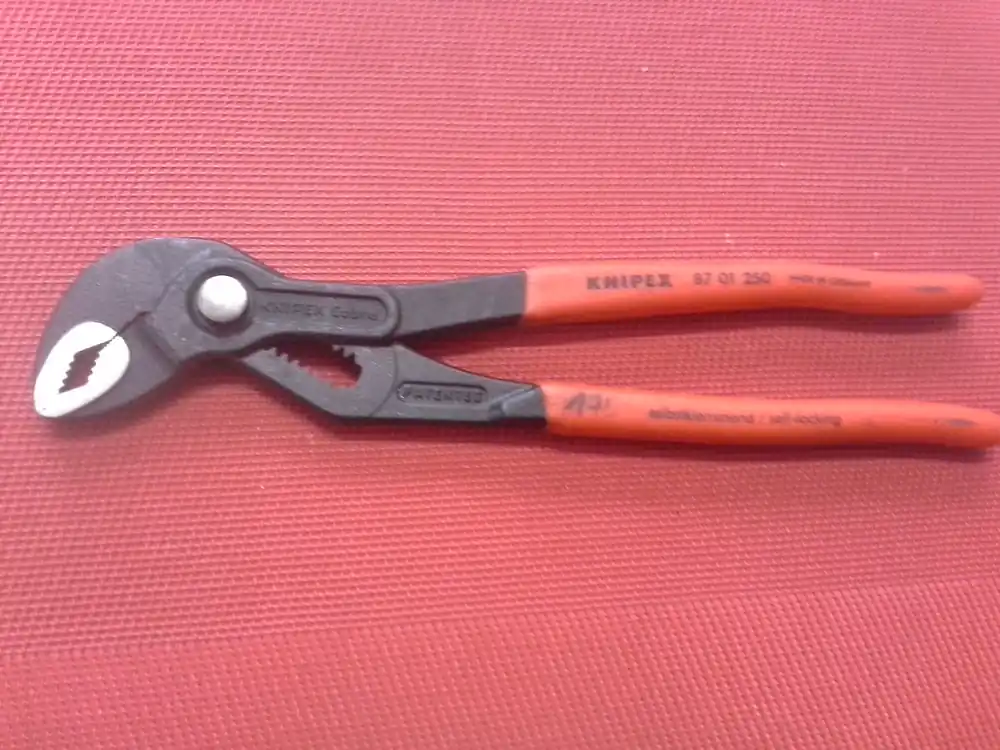 Wasserpumpenzange Knipex Typ Cobra 87 01 250 Kracherpreis