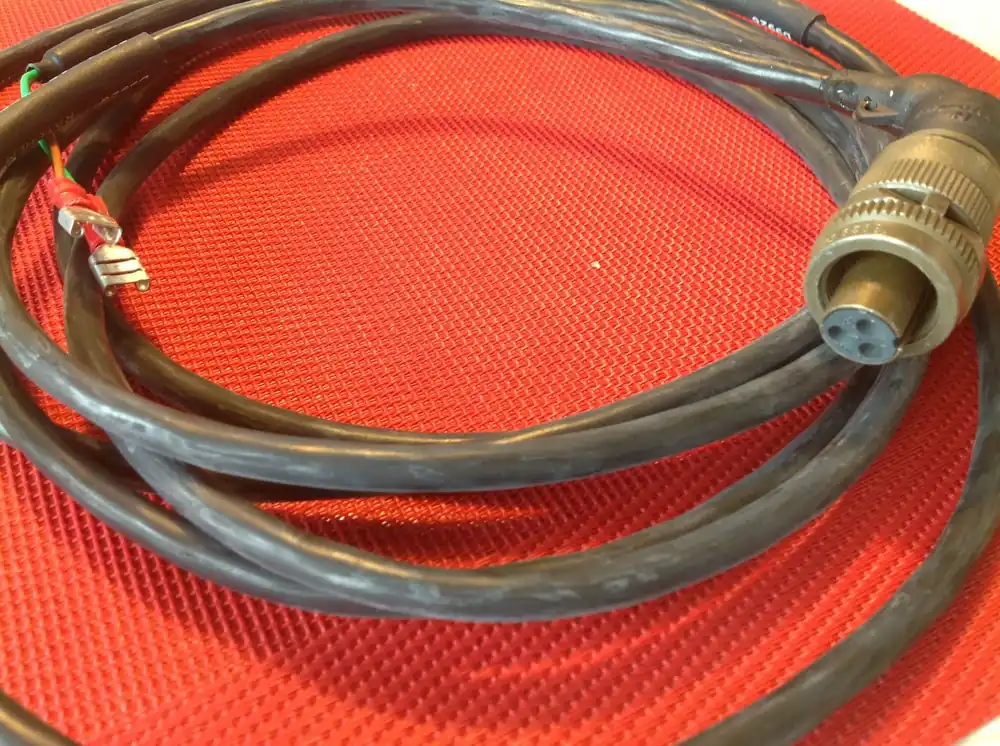 Solange Der Vorrat Reicht Stromversorgungskabel mit 3 pol. Stecker + 2 Schuhe