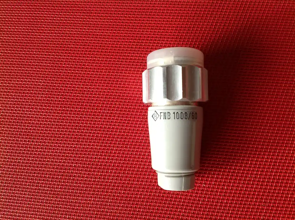Knallerangebot Rohde & Schwarz Dezifix Stecker FNB 1008/60