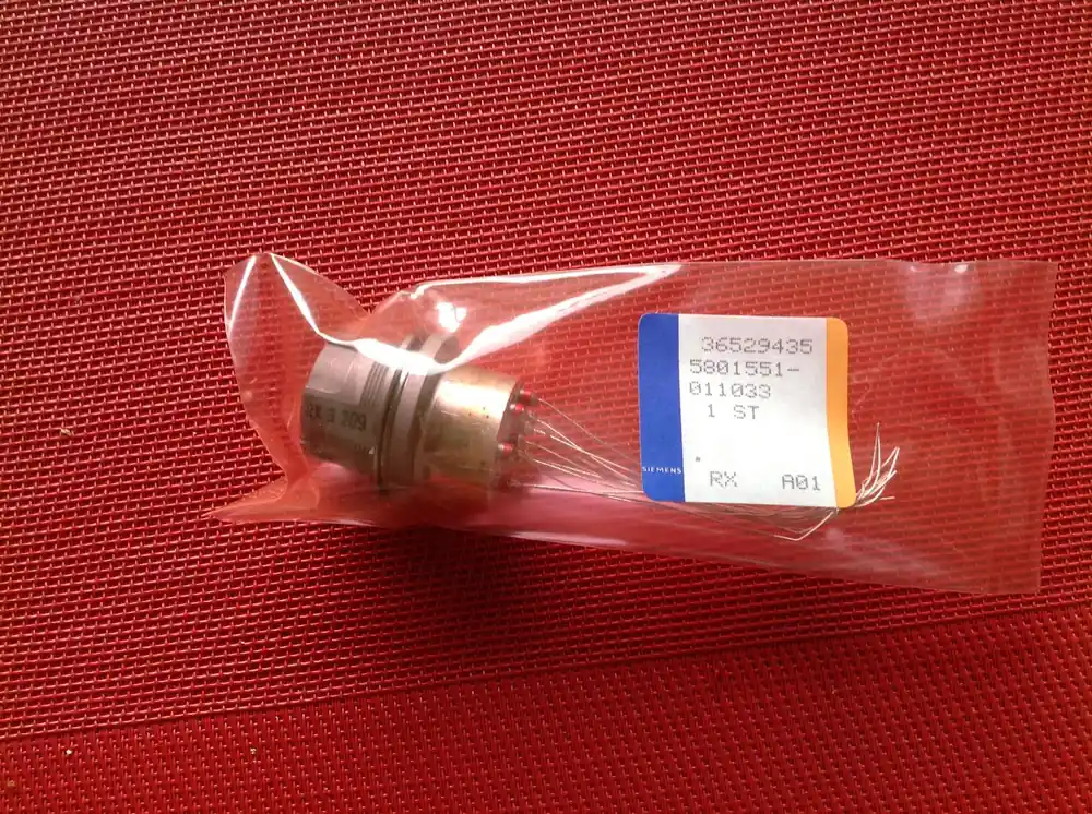 Einbaubuchse V 42265-E50-A3 Zertifiziert