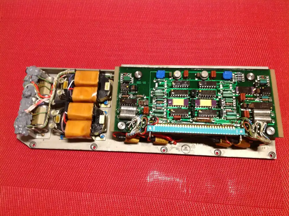 Amplifier Assy Axial Gyro vom Kampfflugzeug Tornado Neue Kollektion