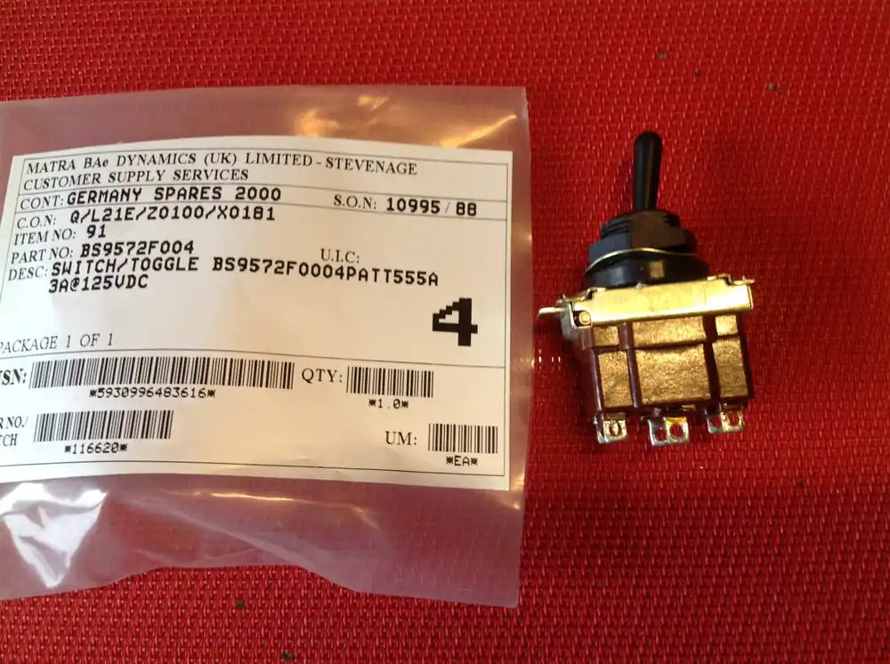 Meistverkauft Switch, Toggle, Kippschalter 3A - 125 VDC