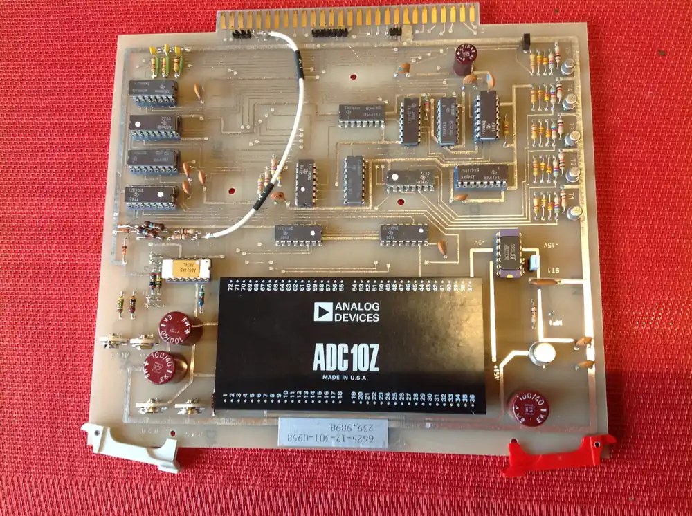 Mega-Angebot Rohde & Schwarz Platine Analog Devices ADC10Z Transducer vom Kampfflugzeug Tornado