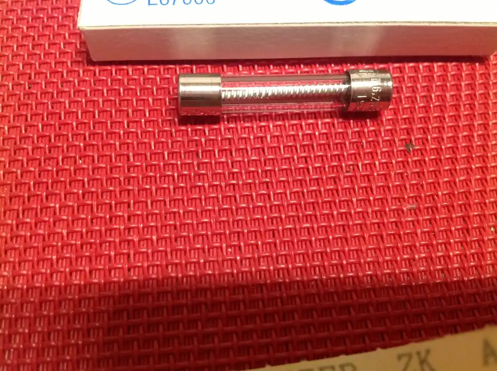Wickmann Sicherung 250 Vac, 6,25 A, 6,3 x 32 mm Schnäppchen