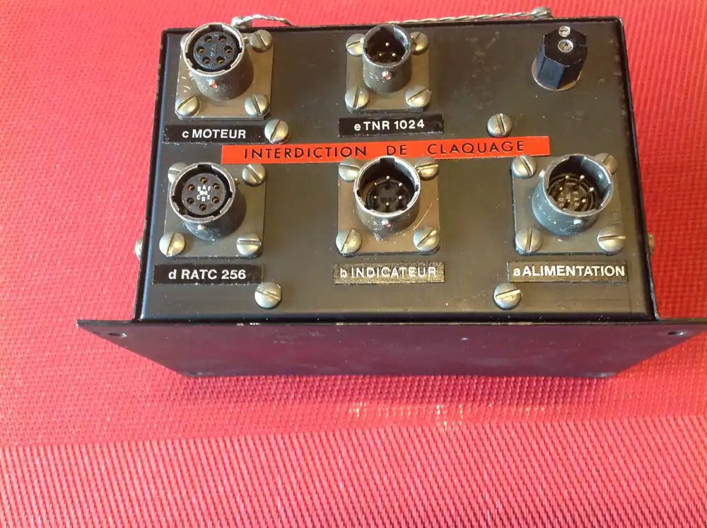 AMRL-11 Relais mit Transistoren vom Flugzeug Transall C-169 Solange Der Vorrat Reicht