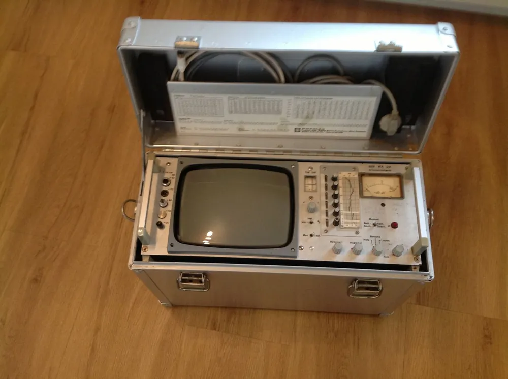Neue Ware Antennenmessgerät WISI WA 20