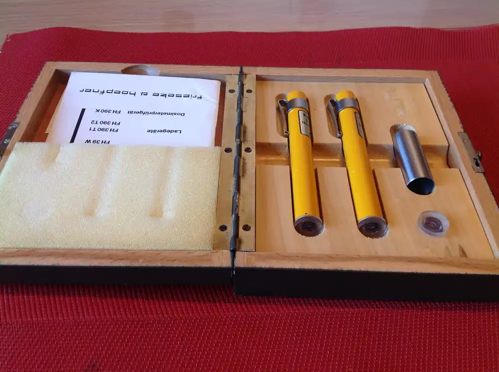 Frieseke & Höpfner Strahlenmessgerät, Strahlendosimeter FH 39 R 14 keV....3 MeV, Vers.Nr. 6665-12-178-2147 Versand Am Gleichen Tag
