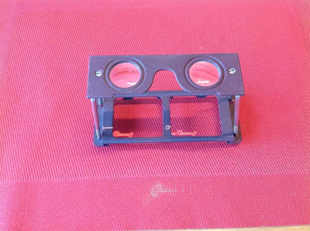 CARL ZEISS JENA Brücken-Stereoskop Stereobetrachter Geprüft