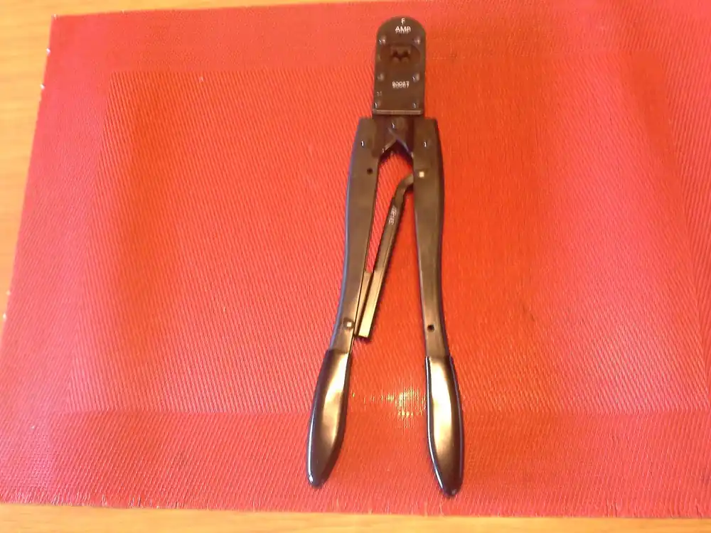 Knallerangebot AMP 90067, Crimpzange, Kabelanschlusszange