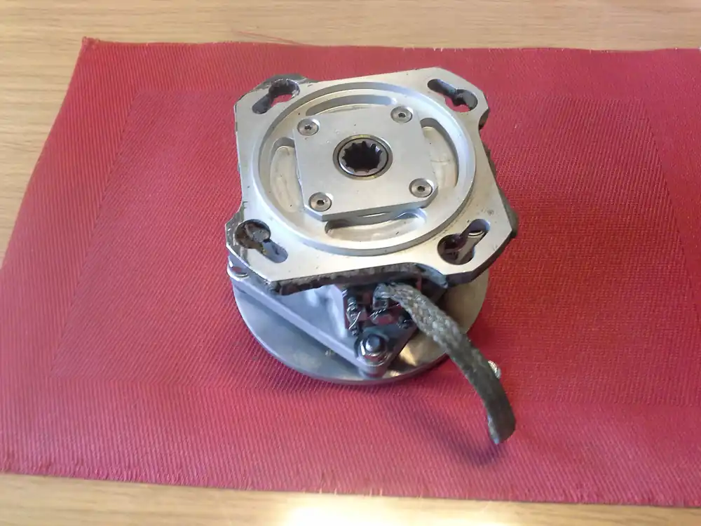 Pumpe, Hydraulikflüssigkeit, Hubschrauber, Eurocopter, Tiger, UHT Abverkauf
