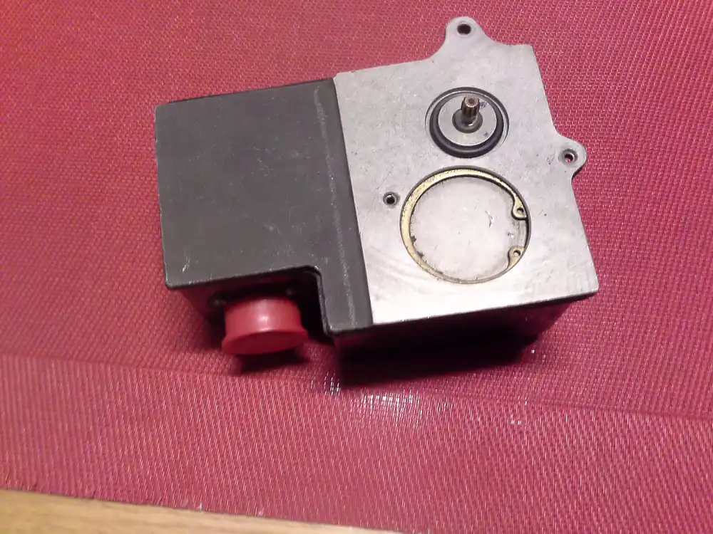 Sonderangebot Control, Governor, Trim, Trimmotor, Flugzeug, Starfighter, Phantom, F4F