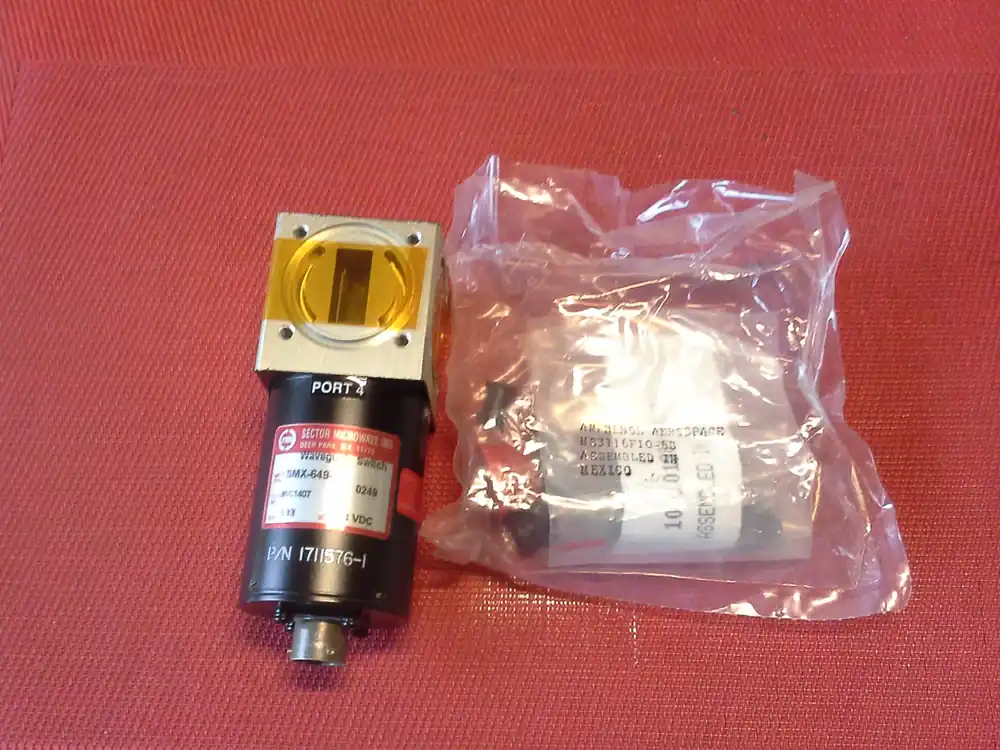 Sector Microwave, Waveguide Switsch, Typ SMX-694-1 Markenware