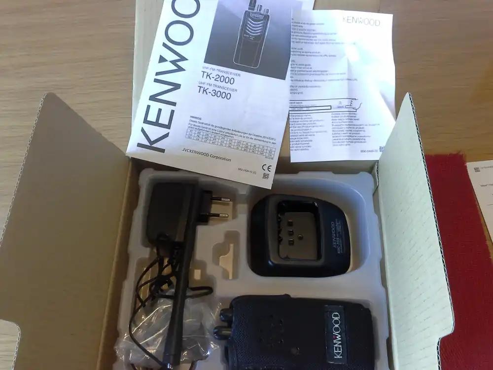 Aktuell Kenwood TK-2000, VHF FM Transceiver