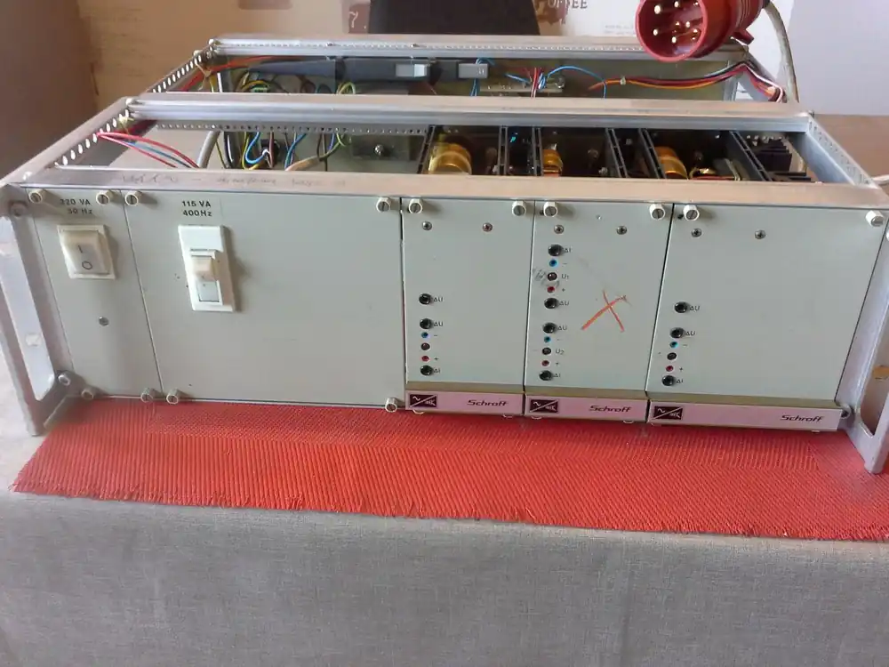 Schroff Power Supply, Typ 14213-12400 Versand Am Gleichen Tag